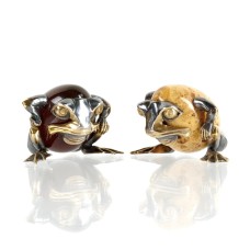 Серебряная статуэтка с янтарем «Денежная жабка»