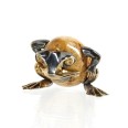 Фото - Серебряная статуэтка с янтарем «Денежная жабка»