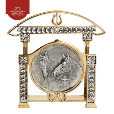 Серебряная салфетница "Лошади"