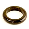 Фото - Янтарный прессованный браслет темно-зеленый