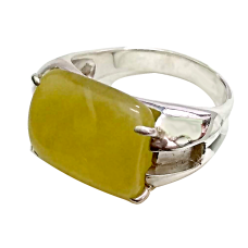 Серебряное кольцо с янтарём арт 7345Я