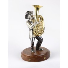 Серебряная статуэтка "Музыкант с трубой"