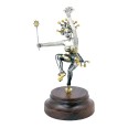 Фото - Серебряная статуэтка с янтарём "Королева шутов"